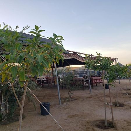 Отель Royal Tours Permanent Camp Умлудж Экстерьер фото
