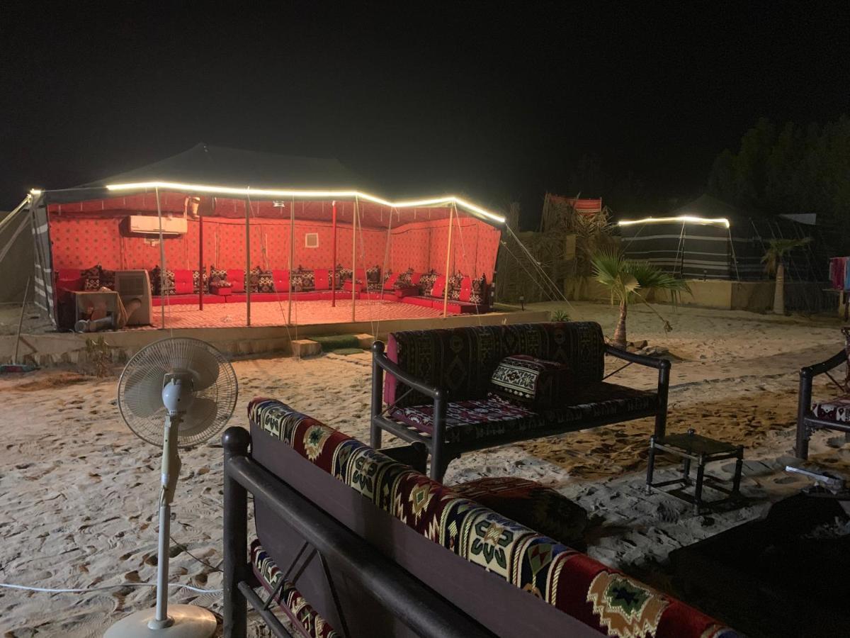Отель Royal Tours Permanent Camp Умлудж Экстерьер фото